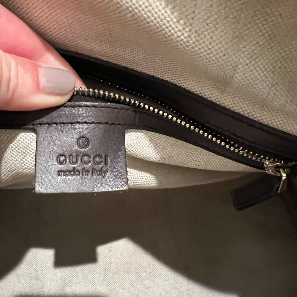 Authentic Gucci Web Medium Boston Bag - Picture 2 of 5